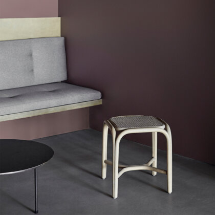 TABURETE FONTAL | The Room Living
