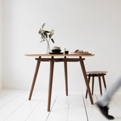 CC CLUB TABLE | The Room Living
