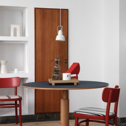 16PLUS Pendant w. hanger | The Room Living