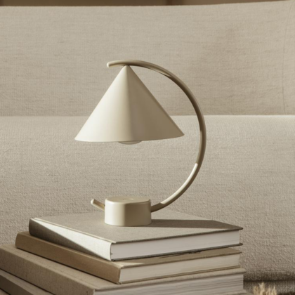 MERIDIAN LAMP | The Room Living